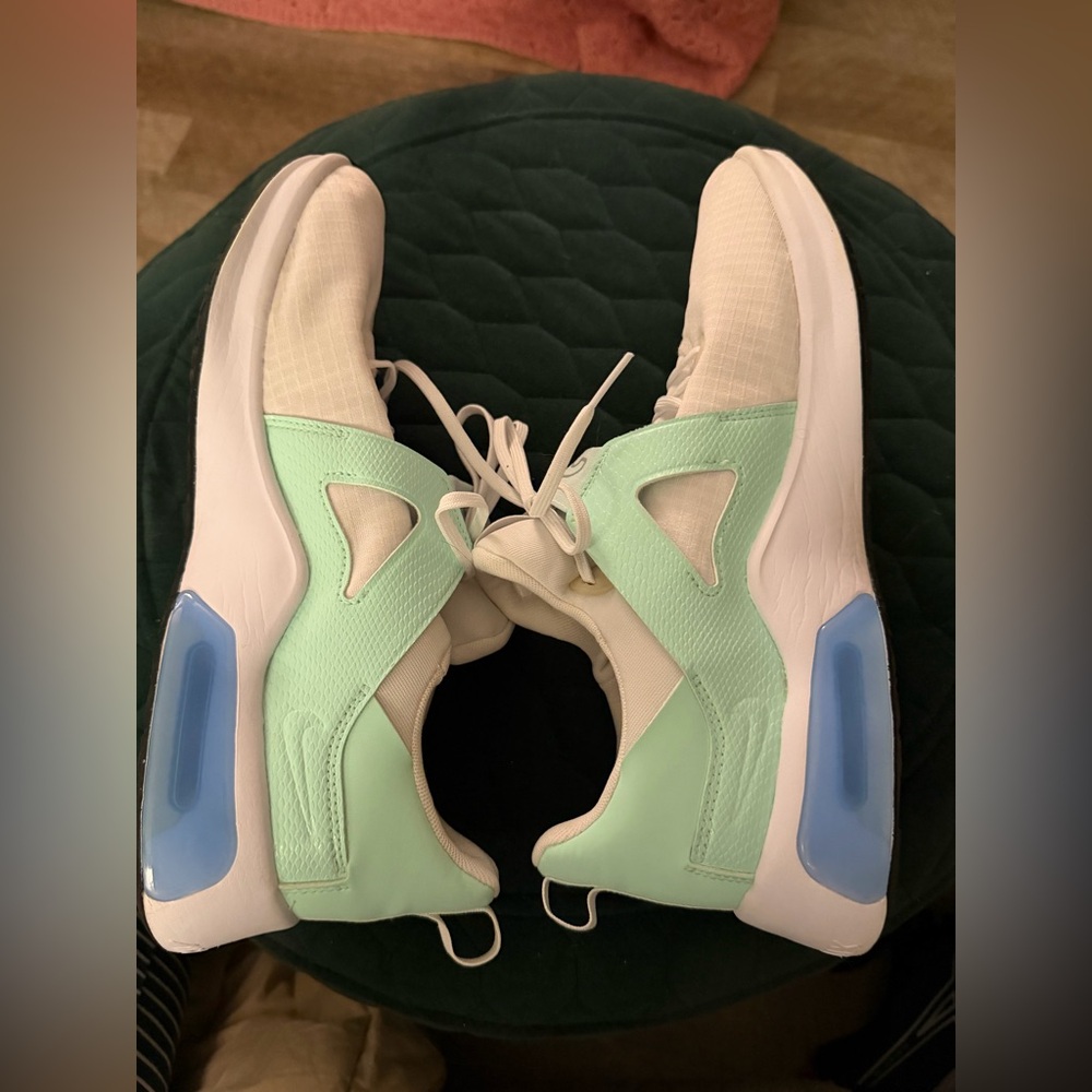 Nike Air Max Bella TR 5 - Picture 6 of 14